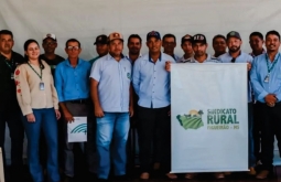 Produtores Rurais de Figueirão participam de eventos na Expocam.