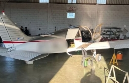 Operação da PF para combater o tráfico de drogas apreende aeronave em Goiás