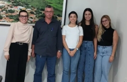 Secretário da Pequena Propriedade recebeu consultora do Sebrae