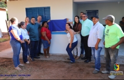 Vereadores prestigiam entrega da décima casa do Programa “Ampliando Sonhos”