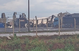 Temporal causa estragos em vários pontos de Alto Araguaia nesta sexta-feira