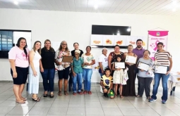 Figueirão encerra primeira turma do Projeto “Cores da Vida – Oficina de Pintura e Expressão”