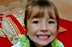 Menina morta atropelada por bicicleta elétrica faria 4 anos