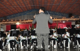 Alcinópolis realiza 1ª Cantada de Natal com apresentações da Banda Municipal e Coral da UCDB