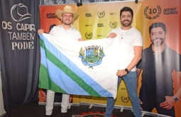 Réveillon de Alcinópolis reúne multidão, valoriza famílias e anuncia atrações para 2026