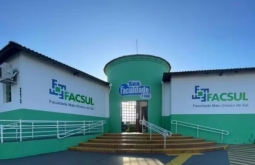 Faculdade particular fecha as portas e deixa alunos em busca de documentação em MS