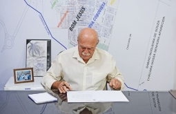 Prefeito de Figueirão cancela férias e permanece no comando do Executivo