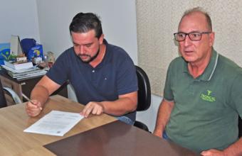 Prefeitura de Figueir&atilde;o assina ordem de servi&ccedil;o para constru&ccedil;&atilde;o de 20 casas populares