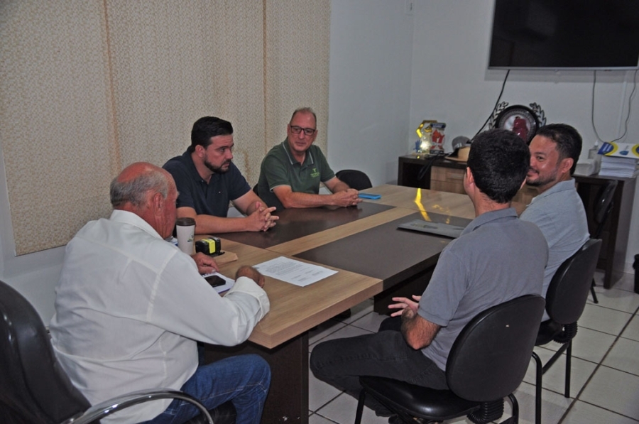 Prefeitura de Figueir&atilde;o assina ordem de servi&ccedil;o para constru&ccedil;&atilde;o de 20 casas populares