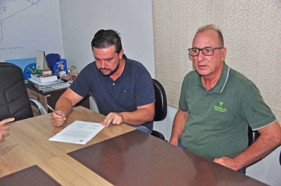 Prefeitura de Figueir&atilde;o assina ordem de servi&ccedil;o para constru&ccedil;&atilde;o de 20 casas populares