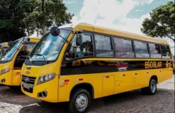 Criança de 04 anos fica mais de 05 horas presa dentro de ônibus escolar em Chapadão do Sul