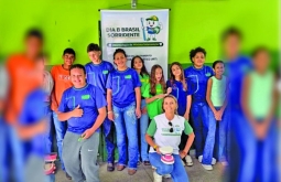 Semana Odontológica leva prevenção e cuidados com a saúde bucal para mais de mil estudantes em A