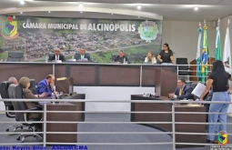 Legislativo de Alcinópolis aprecia projetos, indicações e elege nova Mesa Diretora