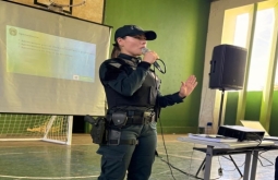 Polícia Militar realiza palestra sobre os riscos dos cigarros eletrônicos para adolescentes