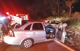 Colisão frontal na BR-359 entre Coxim e Alcinópolis deixa quatro feridos