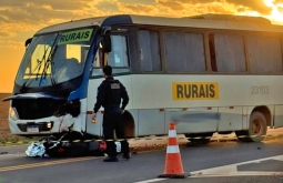 Motociclista morre após colisão com micro-ônibus na MS-306, em Costa Rica