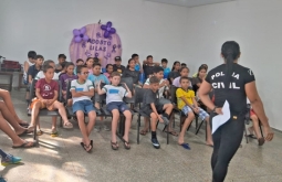 Assistência Social e Polícia Civil promovem ações de conscientização com idosos e crianças em