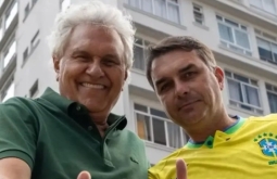 Caiado acerta apoio a Flávio Bolsonaro após telefonema em que apararam arestas