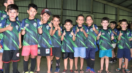 Entrega de Uniformes aos Futuro Atletas de Alcinópolis
