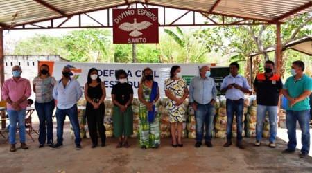 Entrega de Cesta Básica em 