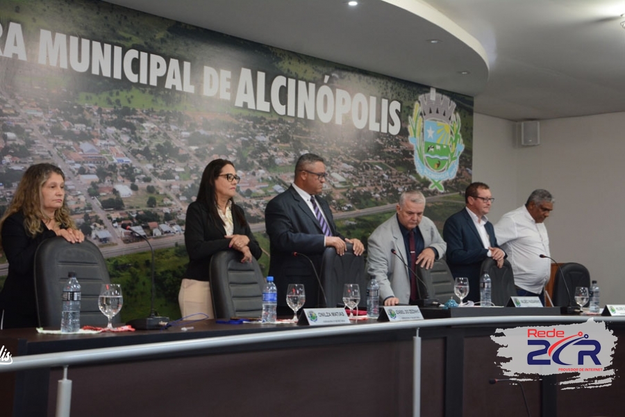 Entrega de Título Cidadão Alcinopolense.