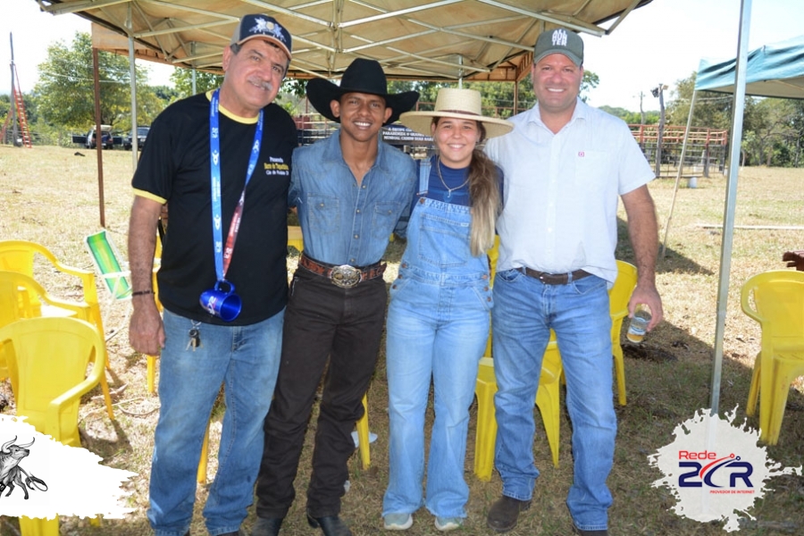 Cia de Rodeio CR recepciona o “Campeão Mundial da PBR Cássio Dias”.