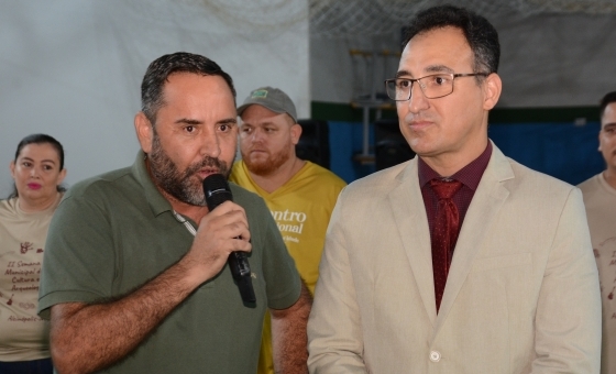 {[ tag:slider[].source ]}